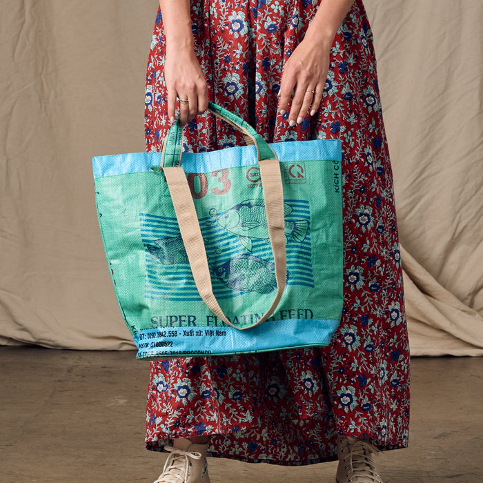Trei Recycled Feed Bag Lined Tote 1