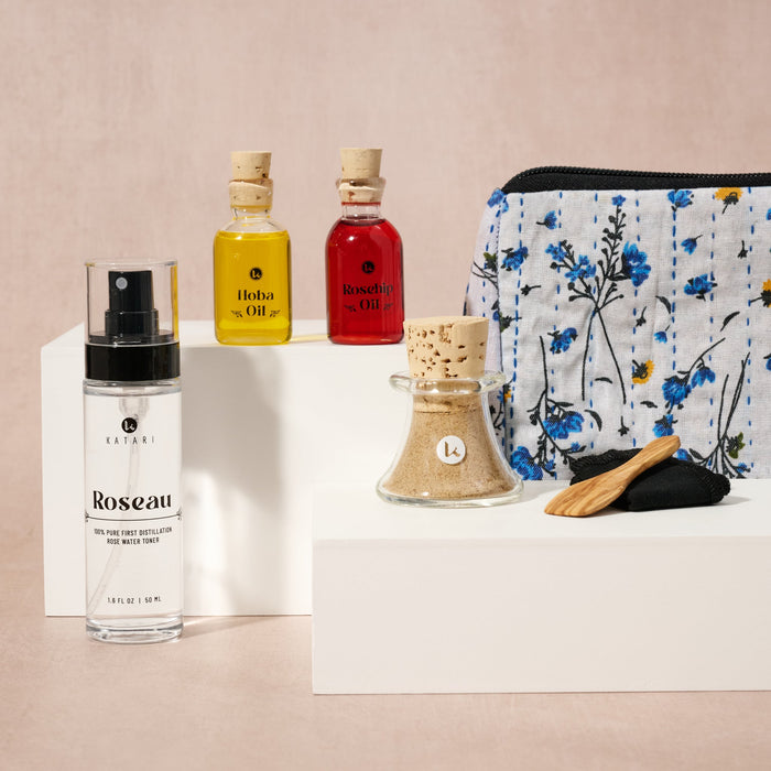 Katari Skincare Set in Cosmetic Bag 4