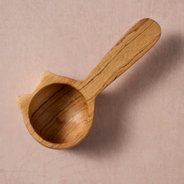 Kijiko Olive Wood Cat Coffee Scoop 1