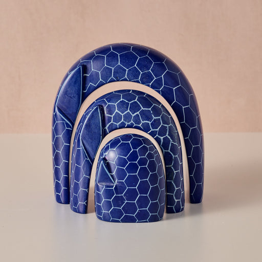 Ulinzi Nesting Elephants