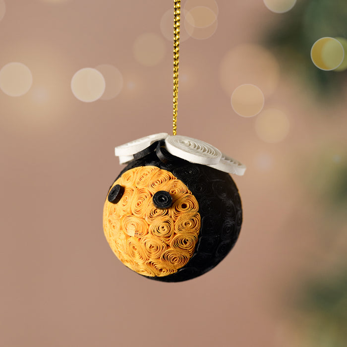 Quilled Bee Ornament 2