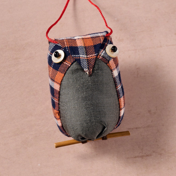 Khon Plaid Owl Ornament 2