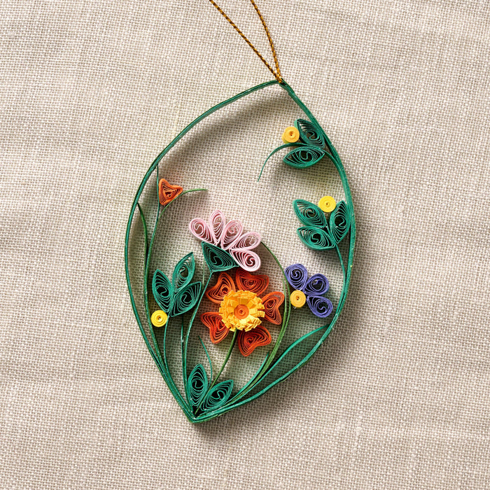 Mau Quilled Flower Garden Ornament 3