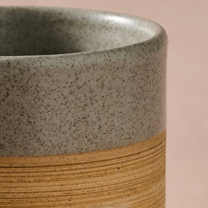 Kaksa Etched Ceramic Mug - Gray 2