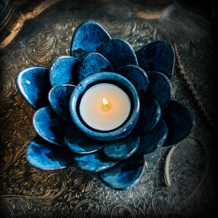 Peaceful Lotus Candleholder 2