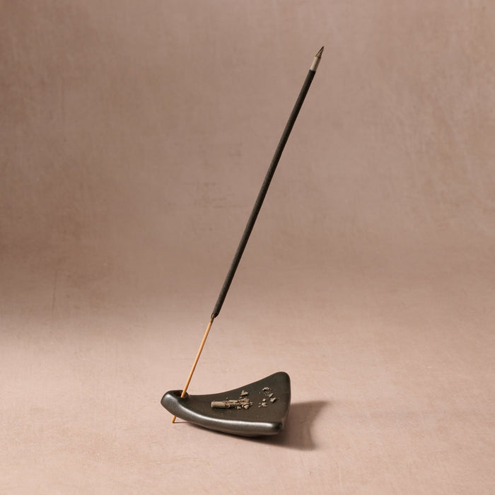 Kuna Triangle Ceramic Incense Holder 1