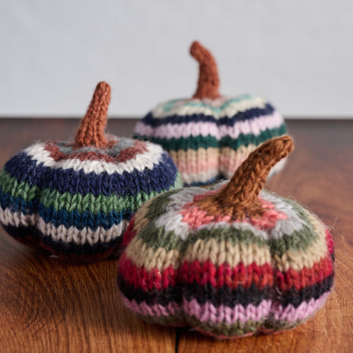 Spices & Stripes Wool Pumpkin 2