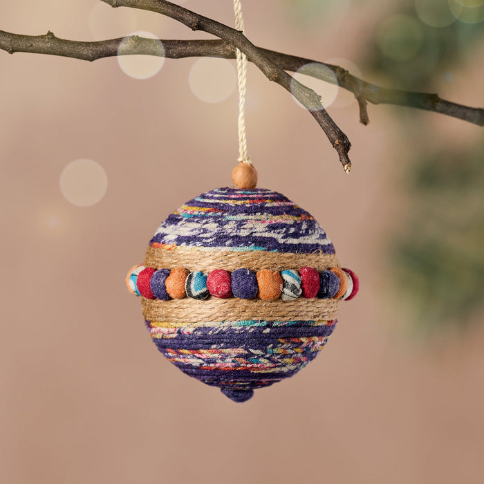 Usna Sari Ball Ornament 4