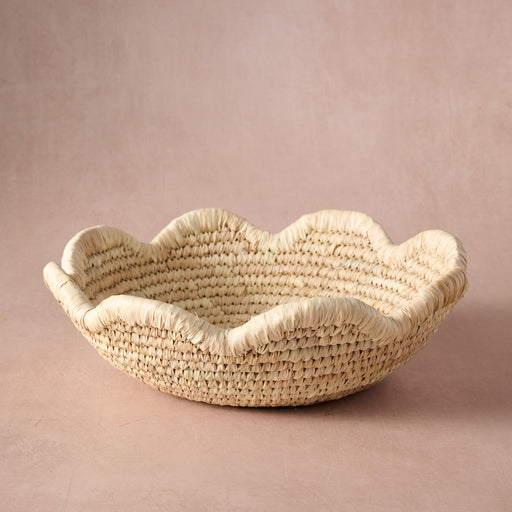 Seba Scalloped Palm Leaf Basket