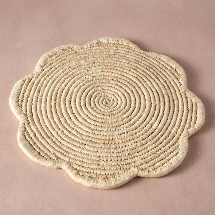 Seba Scalloped Palm Leaf Charger 2