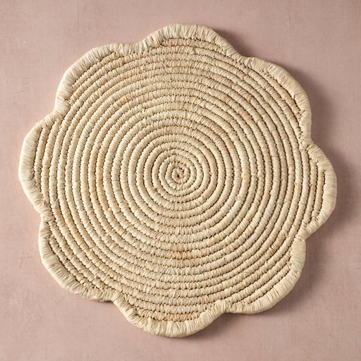Seba Scalloped Palm Leaf Charger