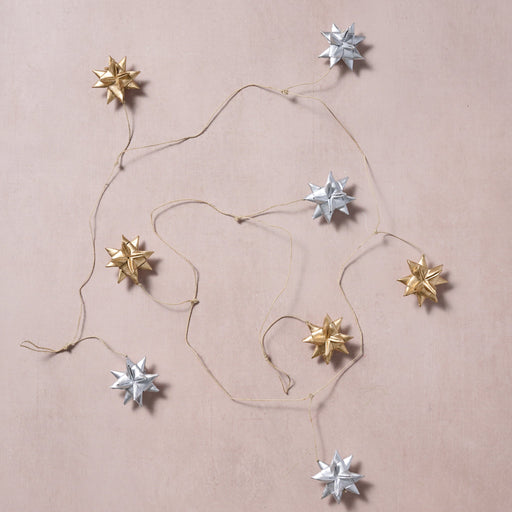 Veda Silver + Gold Metallic Star Palm Leaf Garland