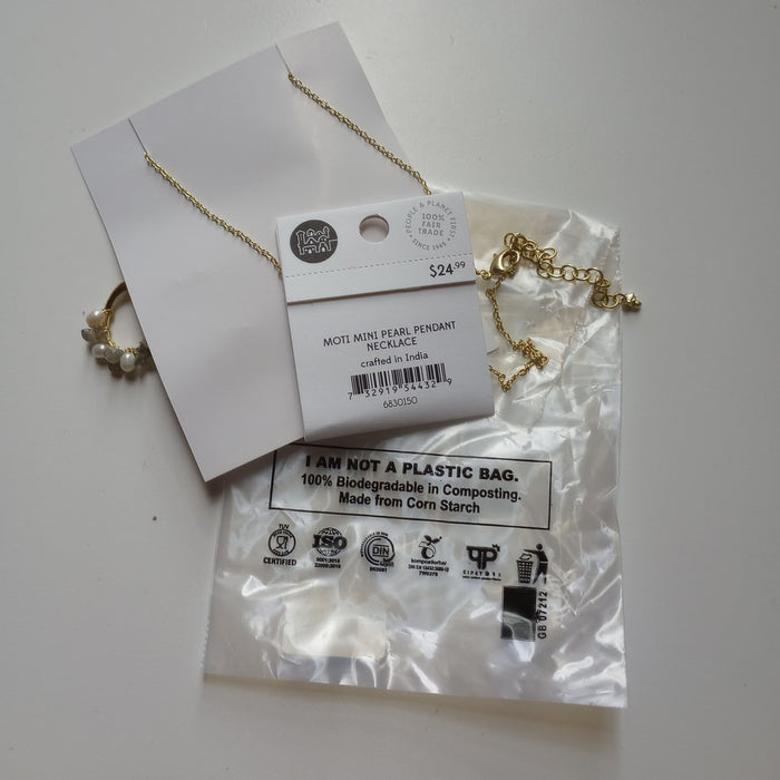 Moti Mini Pearl Pendant Necklace 7
