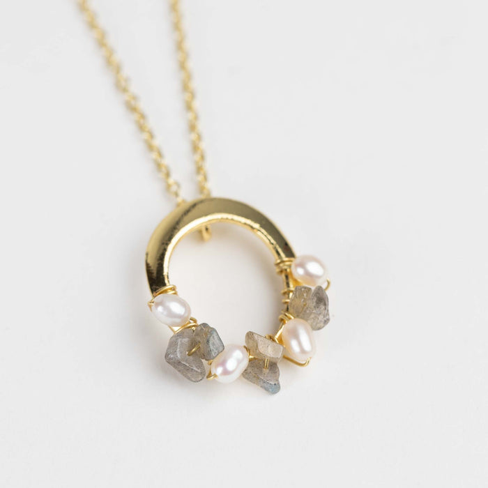 Moti Mini Pearl Pendant Necklace 5