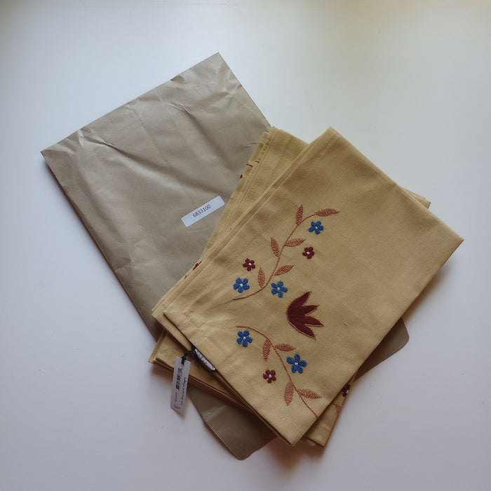 Aamani Floral Embroidered Napkin 5