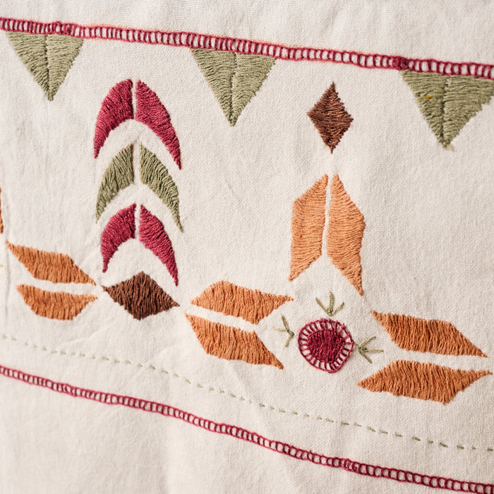 Jodana Embroidered Tablecloth 2