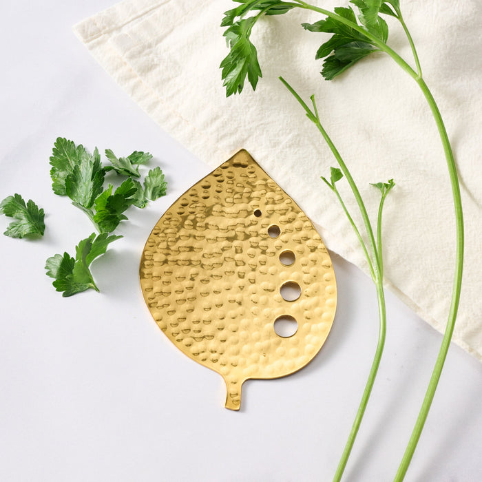 Svaad Stainless Steel Herb Stripper - Leaf 1