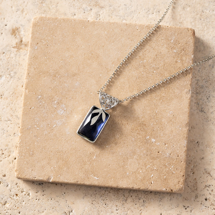 Chandra Glass Stone & Leaf Necklace 1