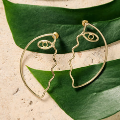 Pikaso Profile Wire Post Earrings