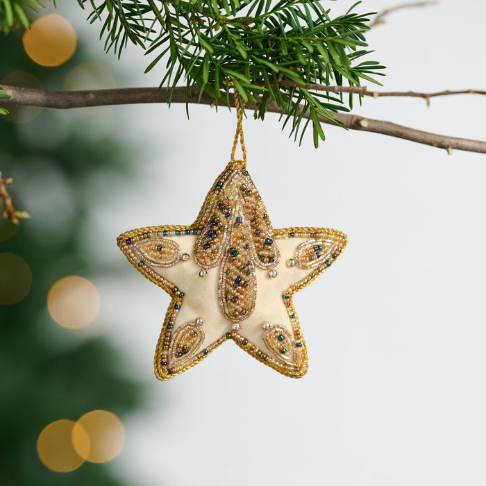 Modern Victorian Bright Star Beaded Ornament 1