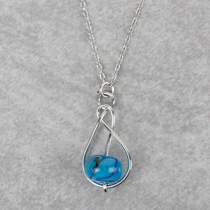 Isai Pendant Necklace 1