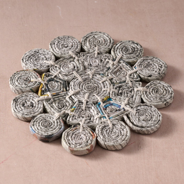 Balita Round Rolled Newsprint Trivet 1