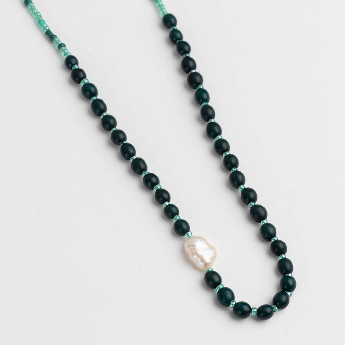 Alba Pearl Seed Necklace 3