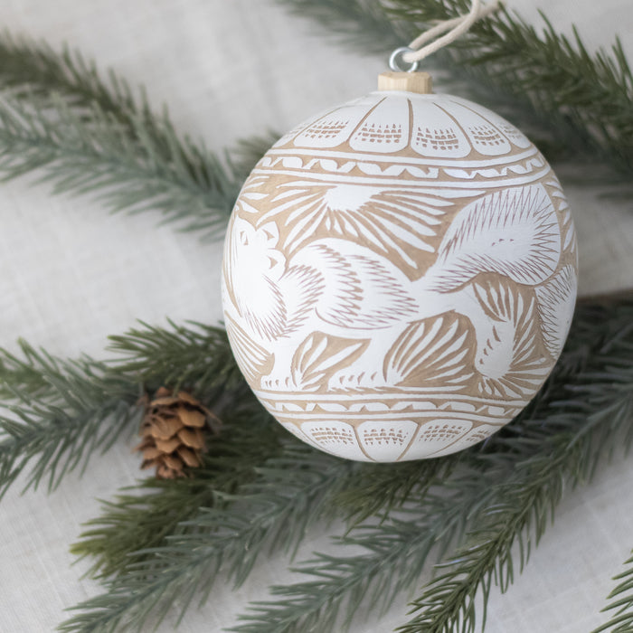 Blanca Etched Ball Ornament 1