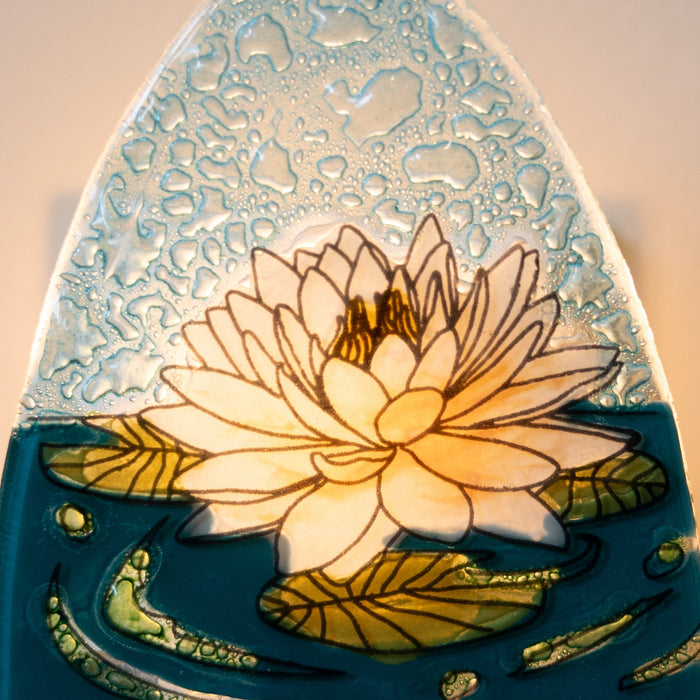 White Lotus Nightlight 2