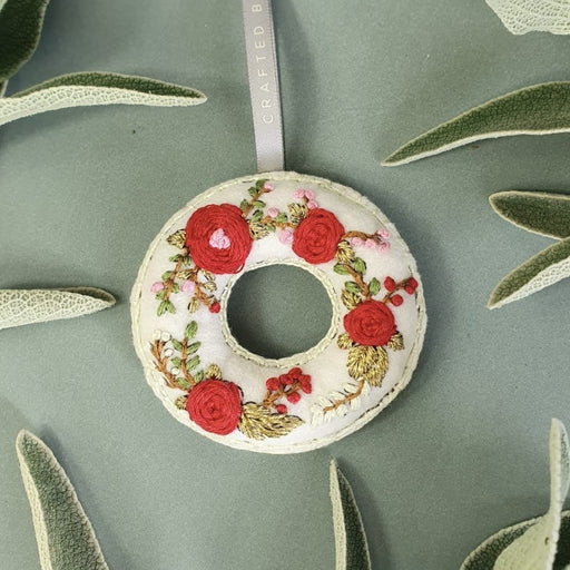 Ornament MADE51 Warda Embroidered Wreath