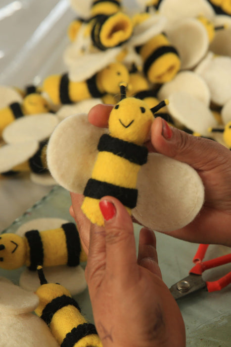 Bumblebee Finger Puppet 7