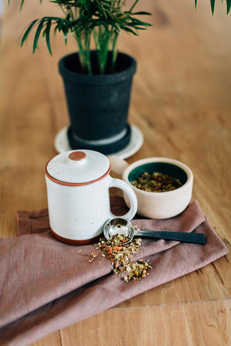 Speckled Tea Strainer Mug 2