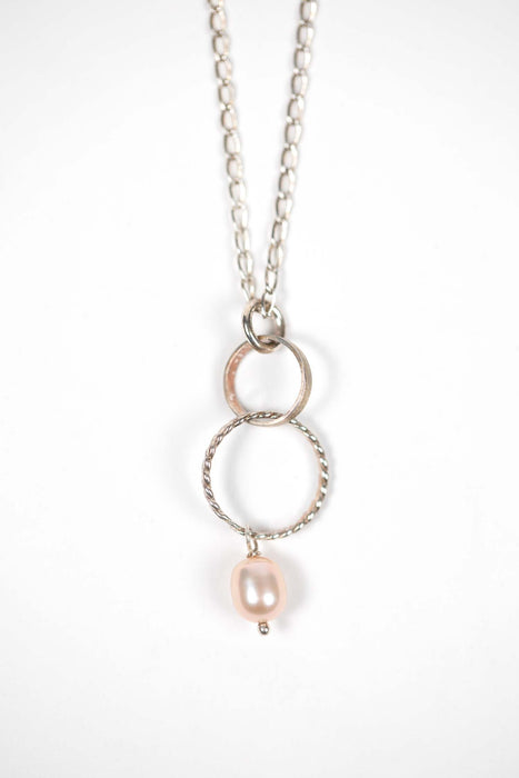 Joyful Pearl Necklace 4