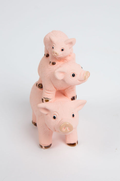 Three Piggies Statue 3