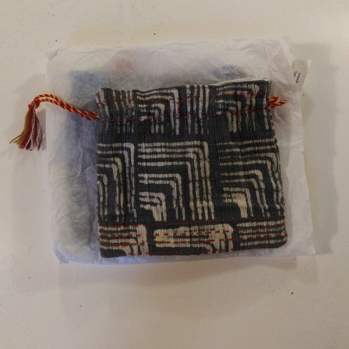 Batik Gray Gift Bag 5