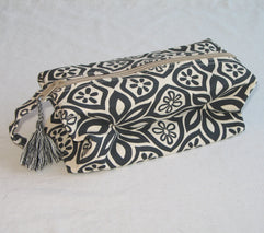 Floral Dreams Pouch