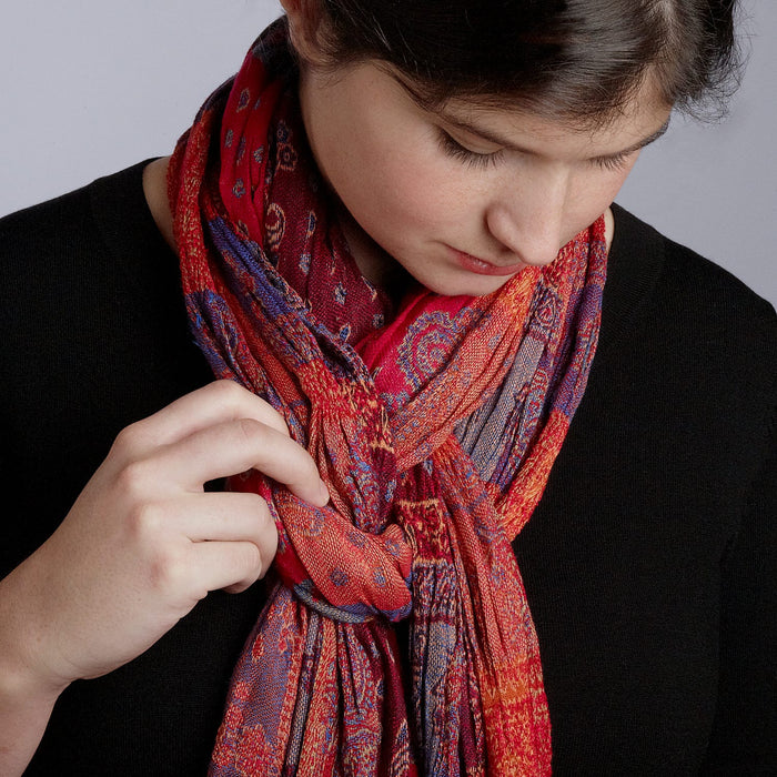 Paisley in Pink Jacquard Scarf 4