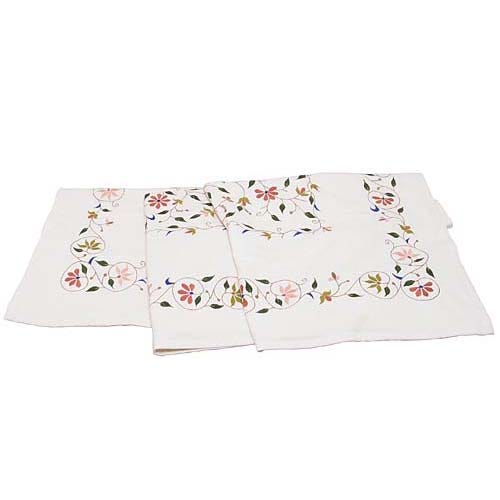 Vining Flowers Tablecloth 5