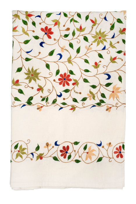 Vining Flowers Tablecloth 1