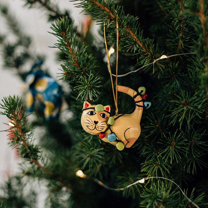 Tangled Up Cat Ornament 4